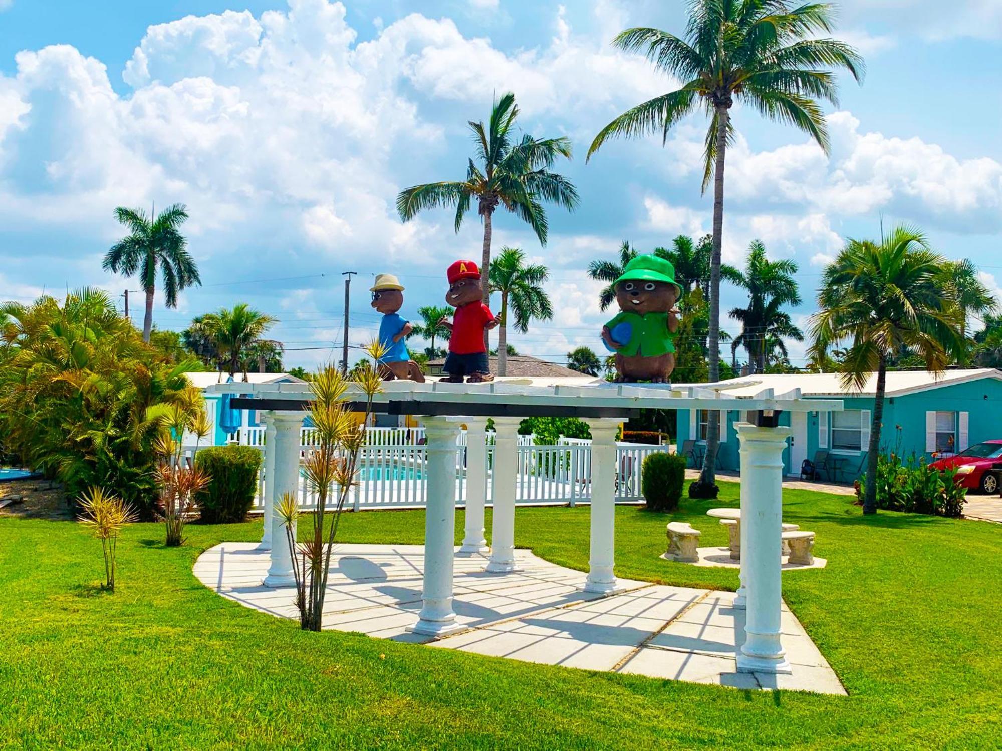 2 Bed Cottage With Pool, Close To Beach! Bbq Grills & Patio Fort Myers Kültér fotó